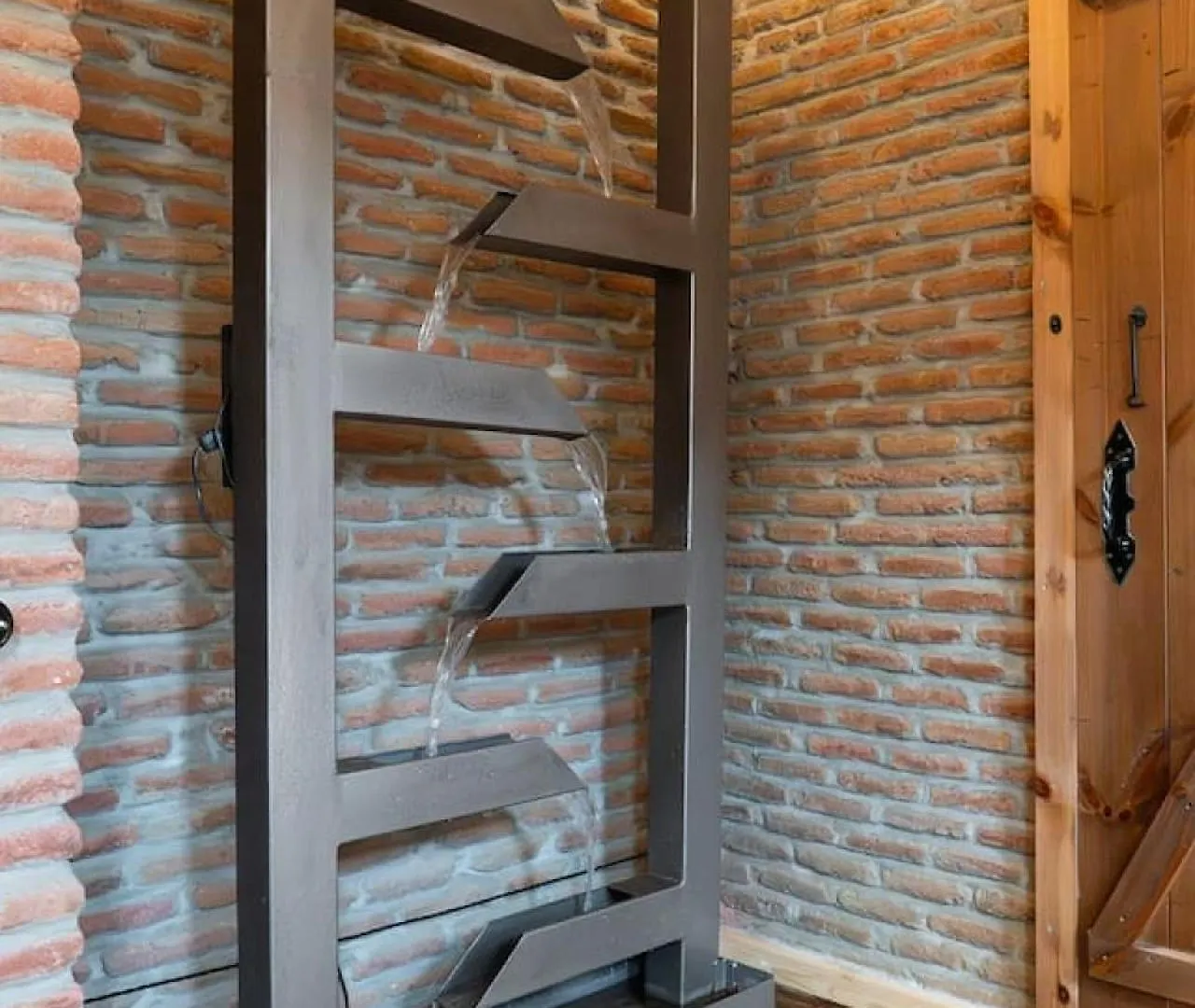 Heritage Haven - Vintage Charm And Modern Style Tbilisi Apartment